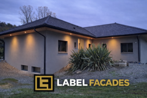 ravalement de façades, rénovation de façades, enduit projeté, finition grattée, maison neuve, façade moderne, Saint-Jean-de-Pied-Gauthier, Savoie, Haute-Savoie, façadier, Label Facades