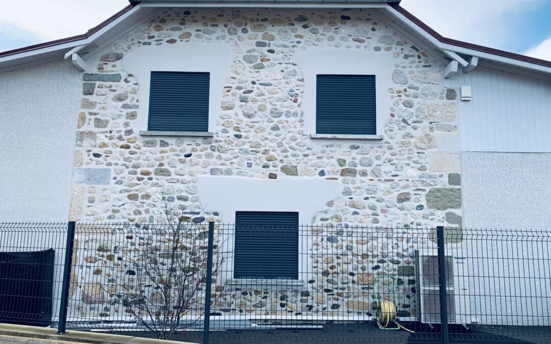 Rénovation d’une ancienne bâtisse à Yenne 73170 – Savoie